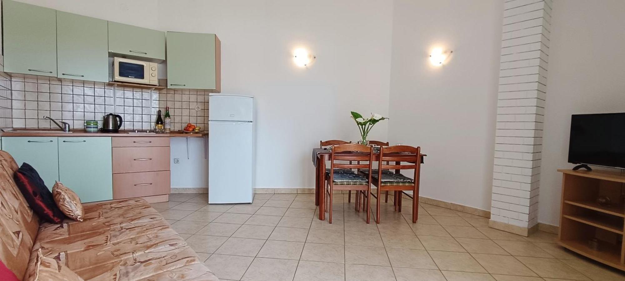 Apartments Roko Lalin Pakostane Exterior photo